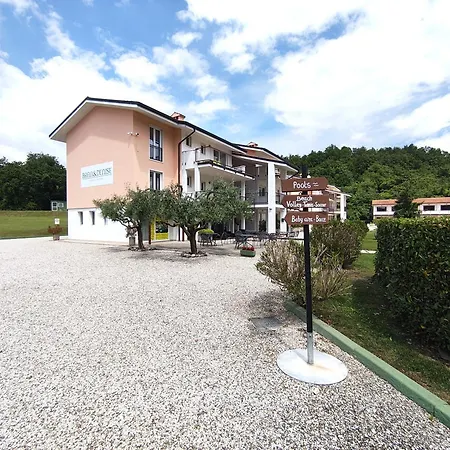 Bran & Denise Apart-hotel 3*