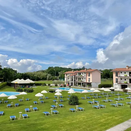 Apart-hotel Bran & Denise 3*