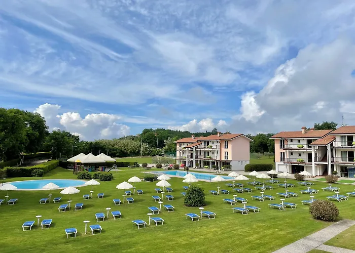 Aparthotel Bran & Denise 3*