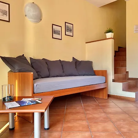 بران&دينيس ريزيدنس 3* كوسترمانو