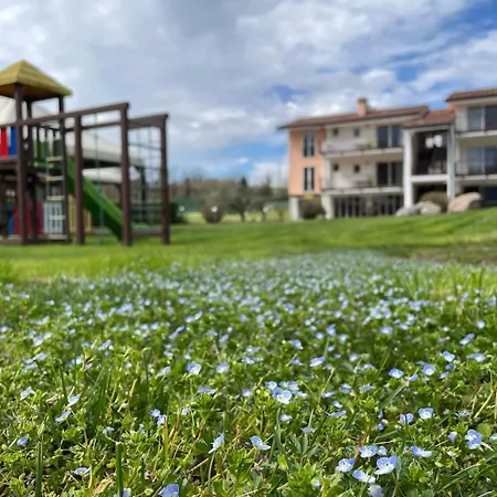 布兰&丹尼斯公寓酒店 公寓式酒店 科斯特曼诺