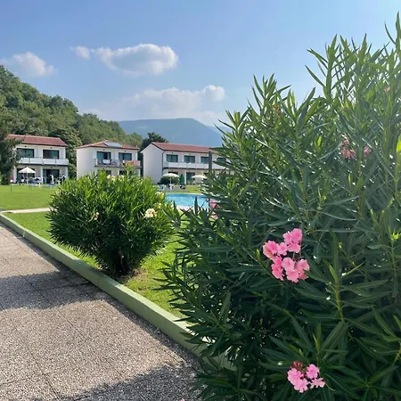 Bran & Denise Aparthotel 3*