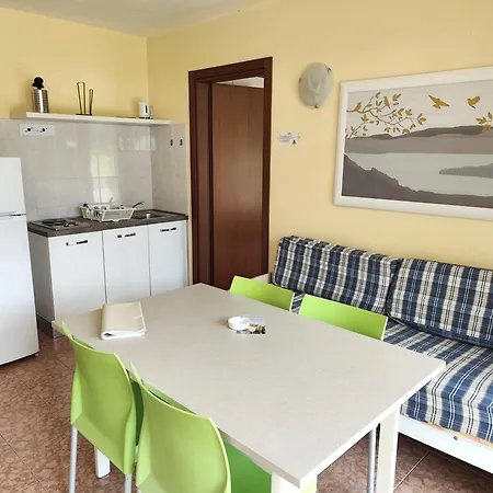 Bran & Denise Apartmanhotel Costermano