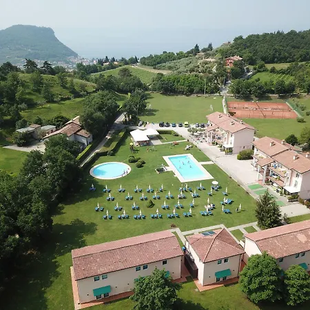 布兰&丹尼斯公寓酒店 公寓式酒店