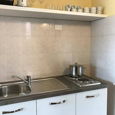 Bran & Denise 3* Costermano