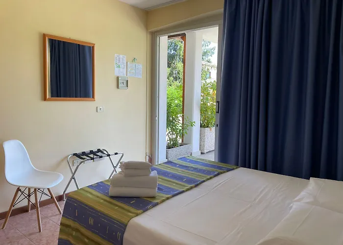 Bran & Denise Lägenhetshotell Costermano