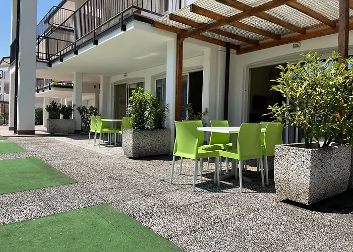 Bran & Denise 3* Costermano